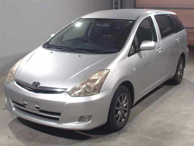 TOYOTA WISH 2008