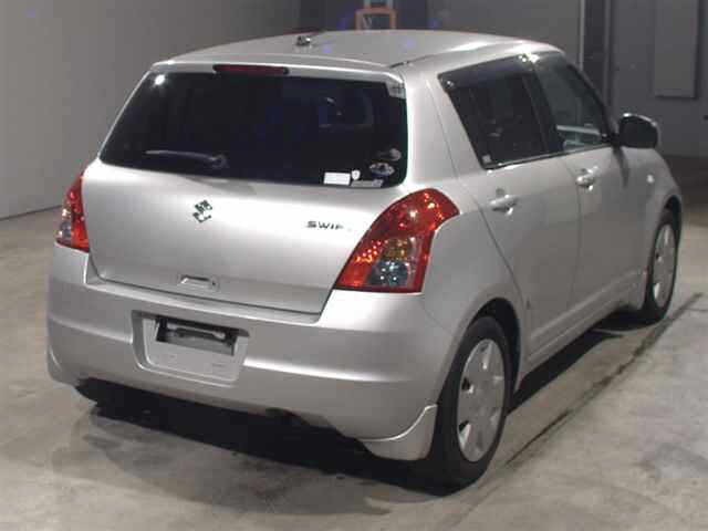 SUZUKI SWIFT 2009