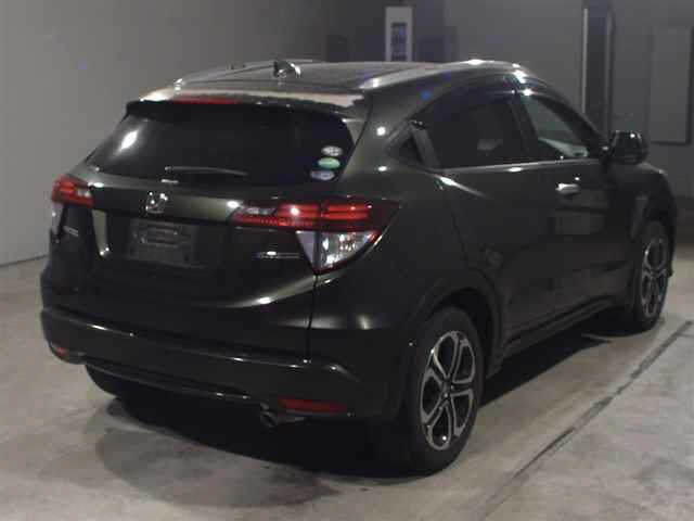 HONDA VEZEL 2014