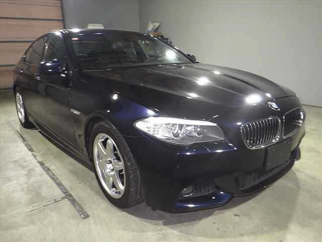 BMW 5 SERIES 2012