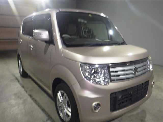 SUZUKI MRWAGON 2014