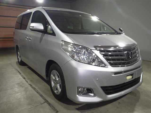 TOYOTA ALPHARD 2015