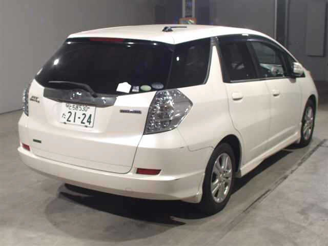 HONDA FIT SHUTTLE 2011