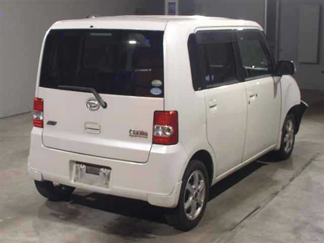 DAIHATSU MOVE CONTE 2013