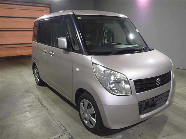 SUZUKI PALETTE 2010