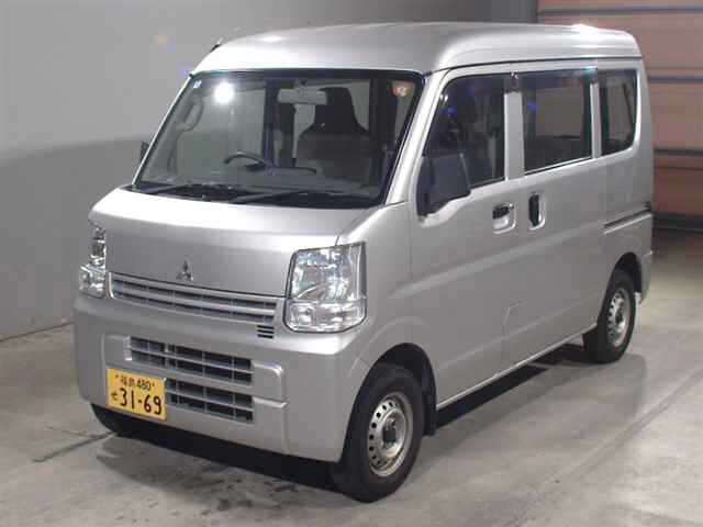 MITSUBISHI MINICAB VAN 2015