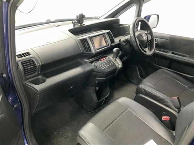 HONDA STEP WAGON 2009