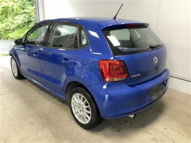 VOLKSWAGEN POLO 2013