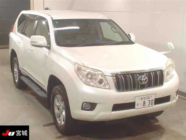 TOYOTA LAND CRUISER PRADO 2013