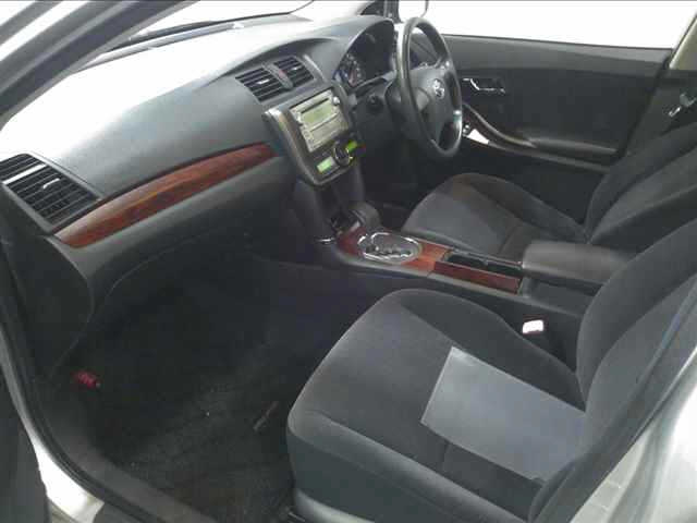 TOYOTA PREMIO 2008