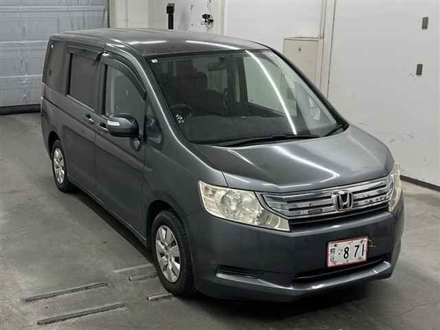 HONDA STEP WAGON 2010