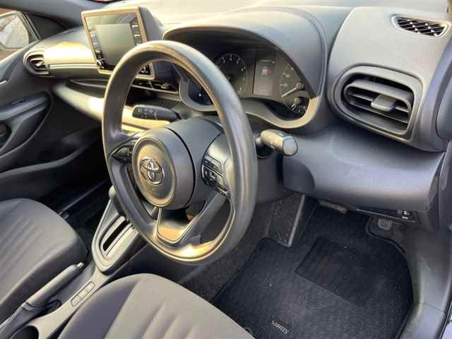 TOYOTA YARIS 2021