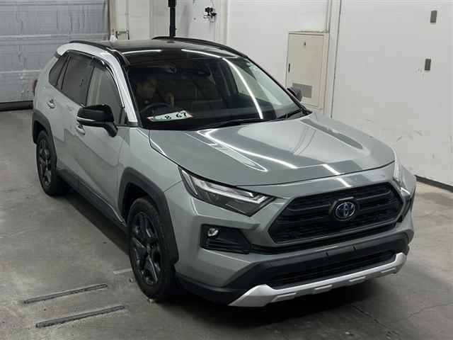 TOYOTA RAV4 2022
