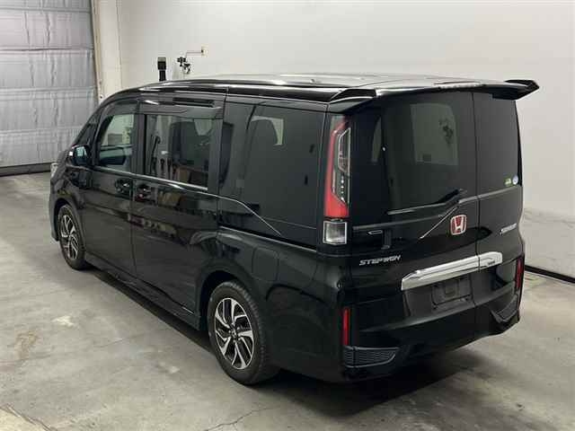 HONDA STEP WAGON 2021