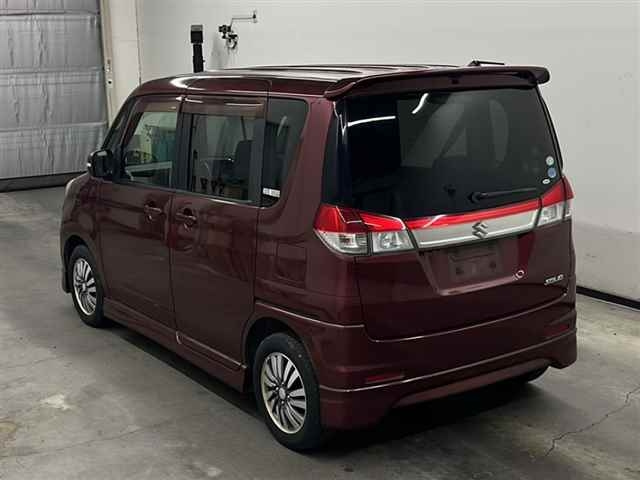SUZUKI SOLIO 2011