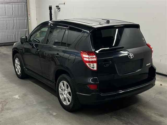 TOYOTA RAV4 2009