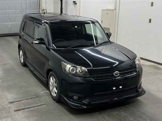 TOYOTA COROLLA RUMION 2010