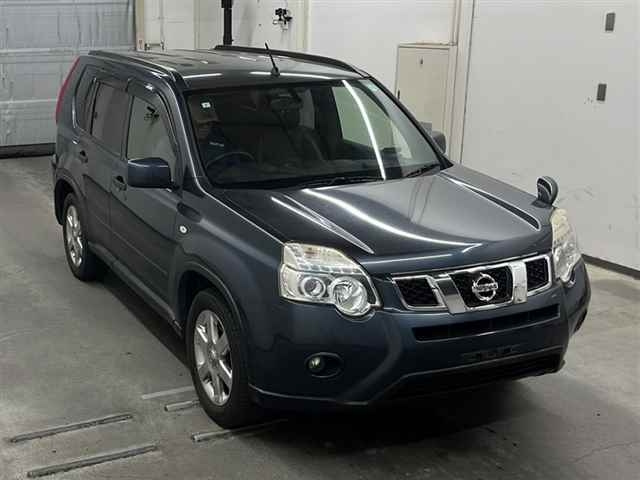 NISSAN X-TRAIL 2013