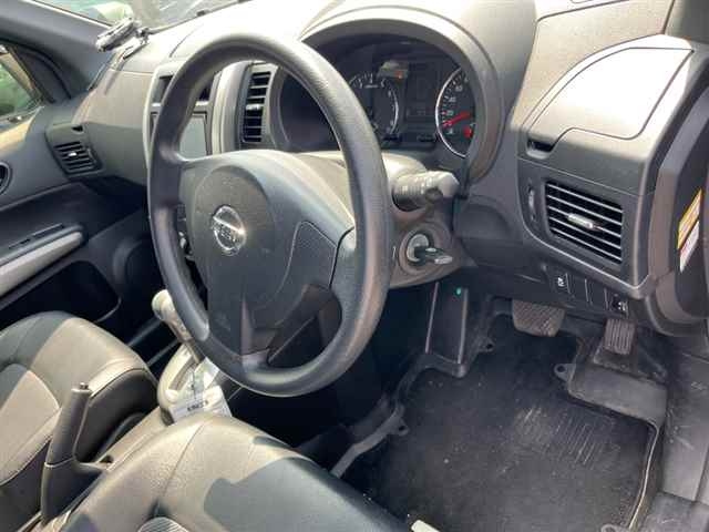 NISSAN X-TRAIL 2013