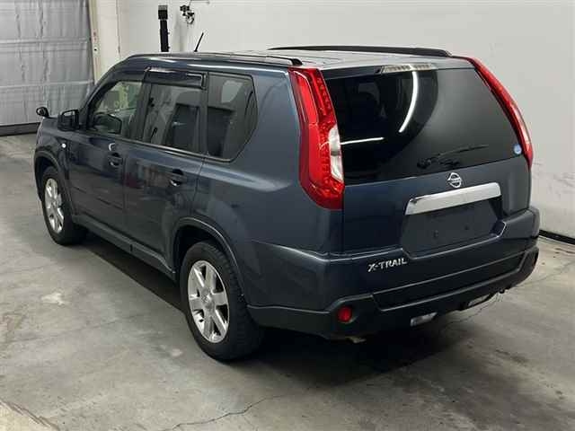NISSAN X-TRAIL 2013