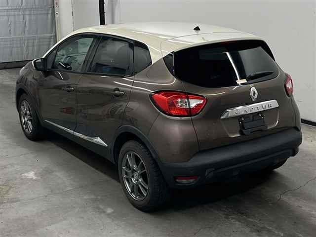 RENAULT CAPTUR 2015