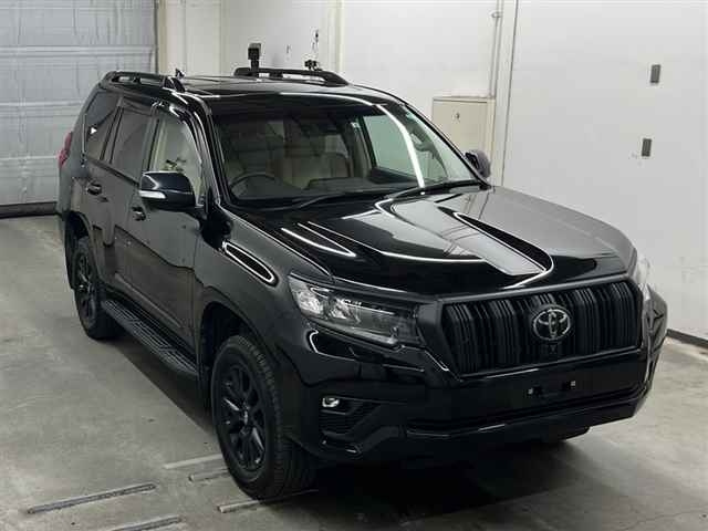 TOYOTA LAND CRUISER PRADO 2022