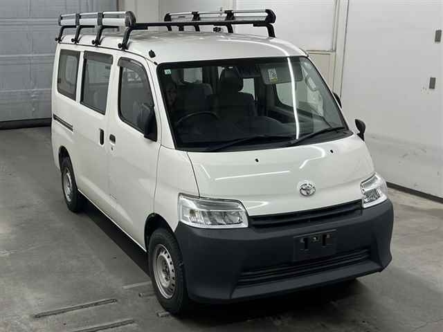 TOYOTA TOWN ACE VAN 2020