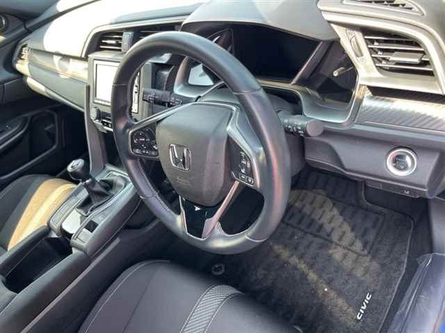 HONDA CIVIC 2019