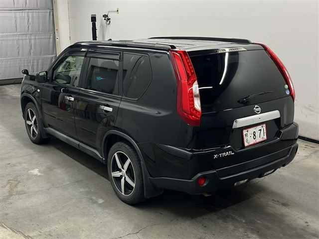 NISSAN X-TRAIL 2012