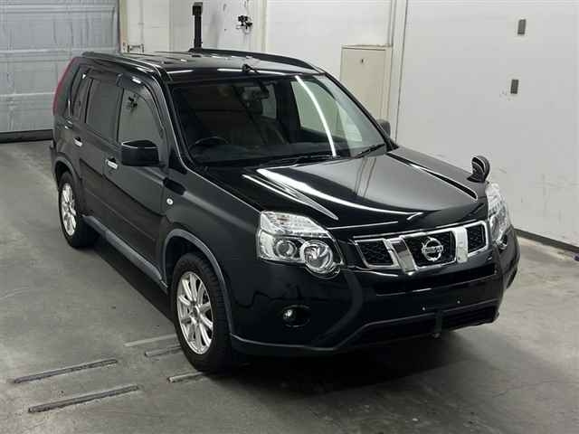 NISSAN X-TRAIL 2013