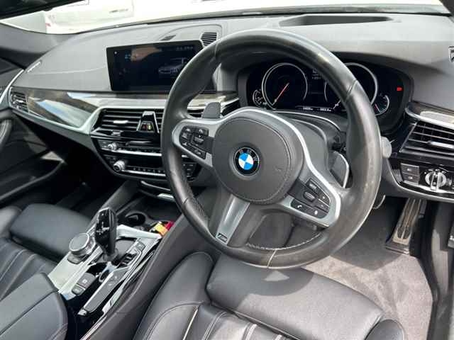 BMW 5 SERIES 2018