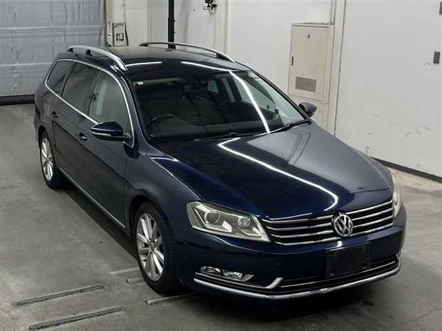 VOLKSWAGEN PASSAT VARIANT 2014
