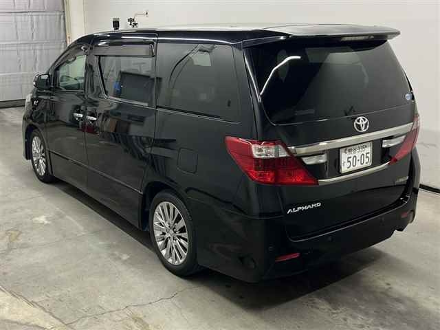 TOYOTA ALPHARD 2014
