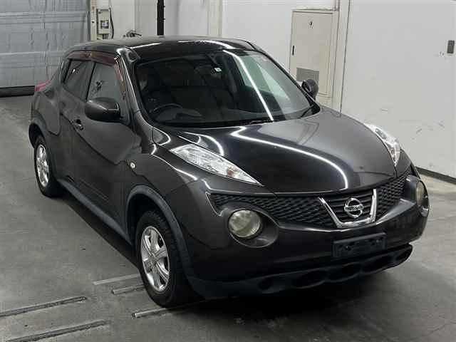 NISSAN JUKE 2010