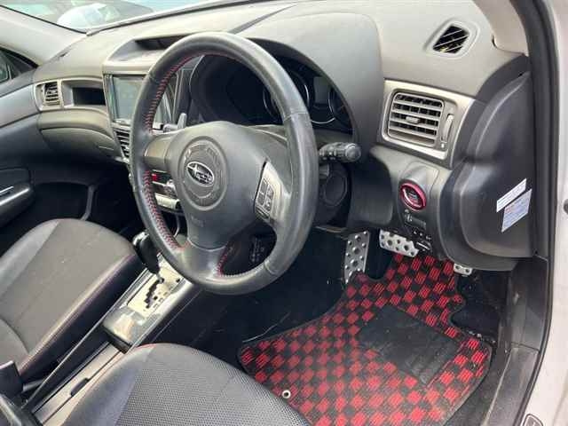 SUBARU EXIGA 2012