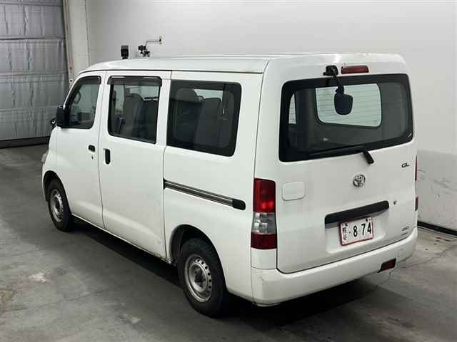 TOYOTA TOWN ACE VAN 2011