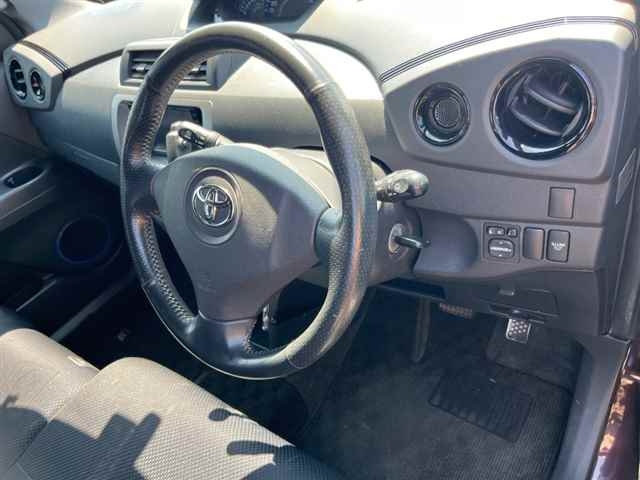 TOYOTA BB 2008