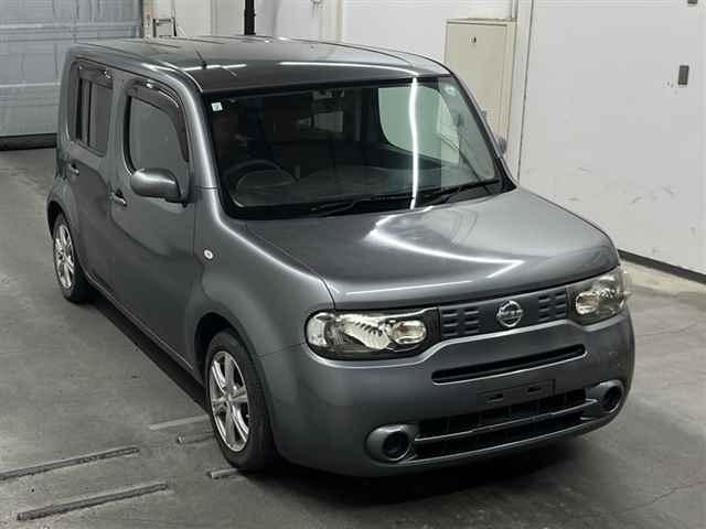 NISSAN CUBE 2010