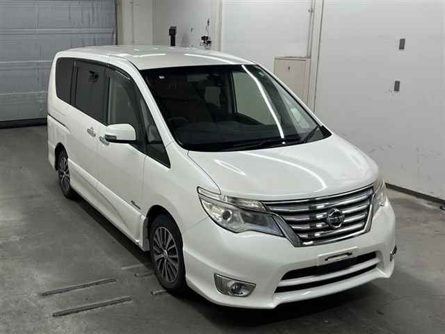 NISSAN SERENA 2014