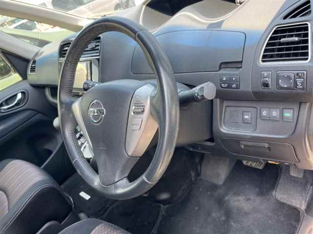 NISSAN SERENA 2014