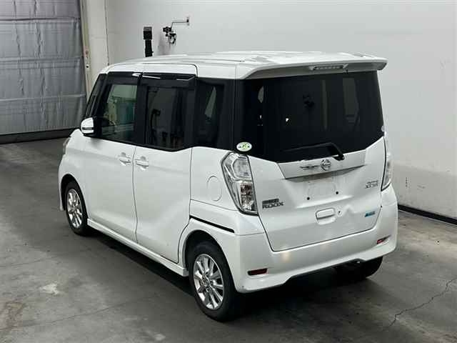 NISSAN DAYZ ROOX 2014