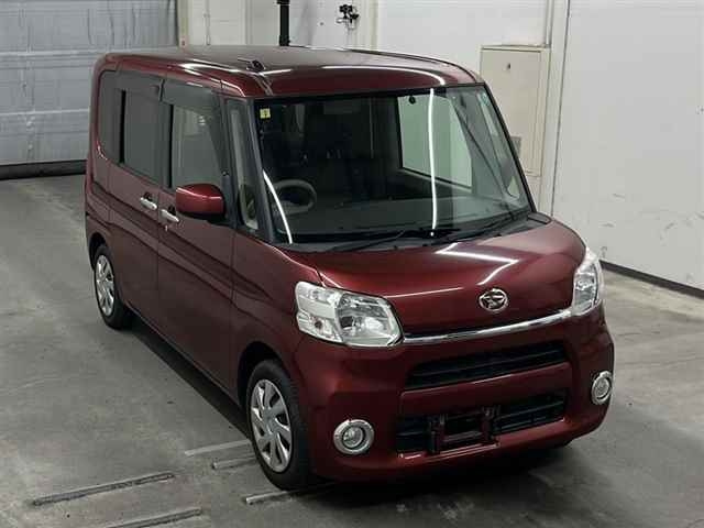 DAIHATSU TANTO 2017