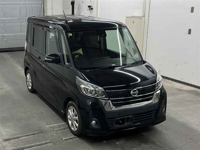 NISSAN DAYZ ROOX 2018