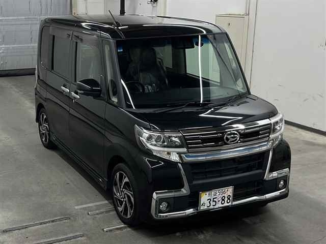 DAIHATSU TANTO 2019