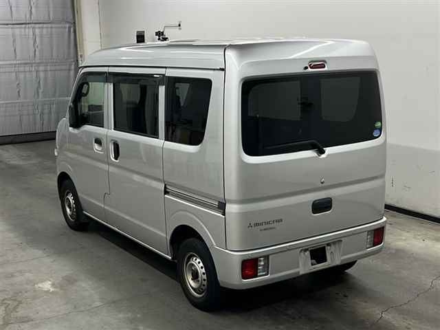 MITSUBISHI MINICAB VAN 2019