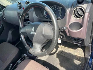 MITSUBISHI PAJERO MINI 2011