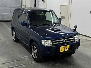 MITSUBISHI PAJERO MINI 2011