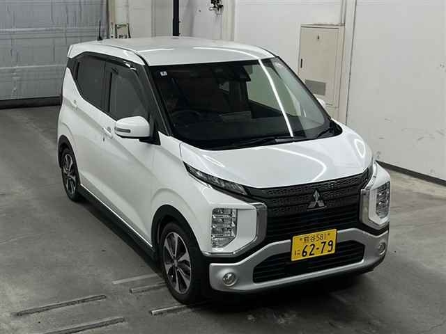 MITSUBISHI EK X 2020