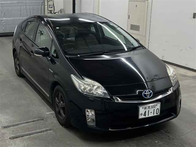 TOYOTA PRIUS 2011