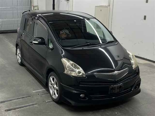 TOYOTA RACTIS 2010